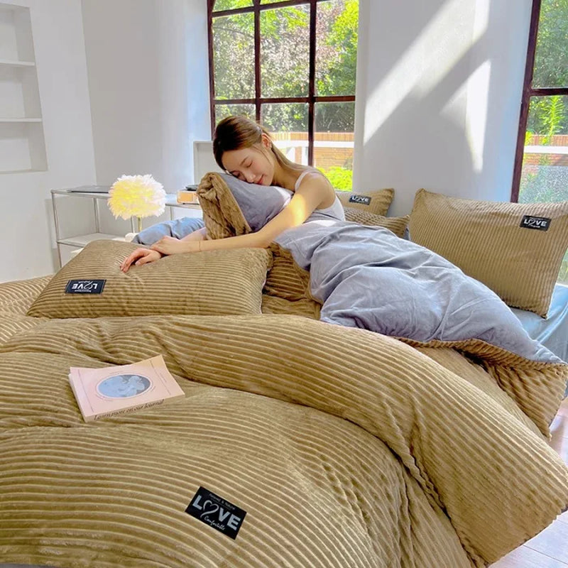 Winter Warm 3Pcs Bedding Sets Double Bed Quilt Cover Thick Double-Sided Velvet King Twin Queen Size Duvet Cover with Pillowscase
